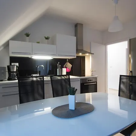 Teja クランスカゴーラ